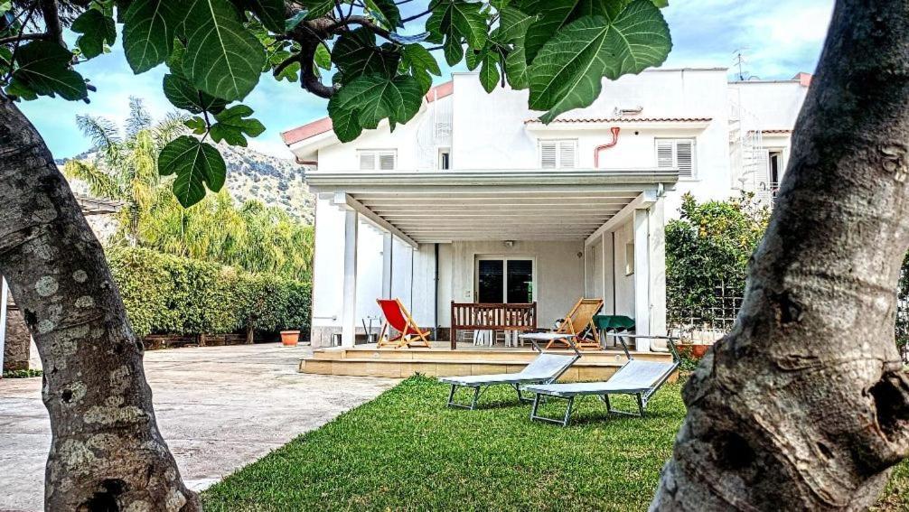 Villa Ginevra مونديلّو المظهر الخارجي الصورة
